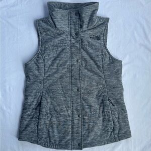 The North Face Women's black white grey size medium full zipper/snap Vest